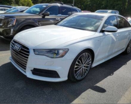 Белый Ауди А6, объемом двигателя 2 л и пробегом 52 тыс. км за 13500 $, фото 2 на Automoto.ua