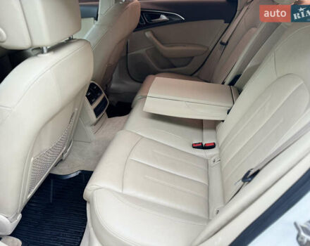 Білий Ауді А6, об'ємом двигуна 2 л та пробігом 140 тис. км за 13500 $, фото 6 на Automoto.ua