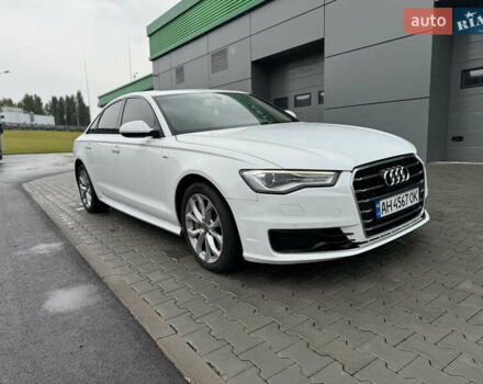Білий Ауді А6, об'ємом двигуна 2 л та пробігом 140 тис. км за 13500 $, фото 25 на Automoto.ua