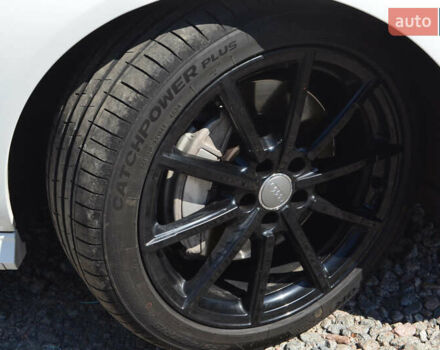 Ауди А6 2018 в Киеве на Automoto.ua Белый Ауди А6, объемом двигателя 1.98 л и пробегом 95 тыс. км за 25500 $, фото 1 на Automoto.ua