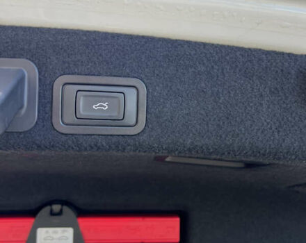 Білий Ауді А6, об'ємом двигуна 1.97 л та пробігом 216 тис. км за 22700 $, фото 11 на Automoto.ua