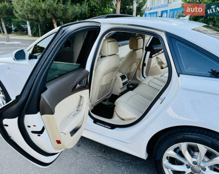Білий Ауді А6, об'ємом двигуна 2 л та пробігом 254 тис. км за 17900 $, фото 40 на Automoto.ua