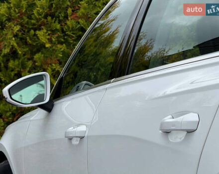 Білий Ауді А6, об'ємом двигуна 1.98 л та пробігом 264 тис. км за 27800 $, фото 27 на Automoto.ua