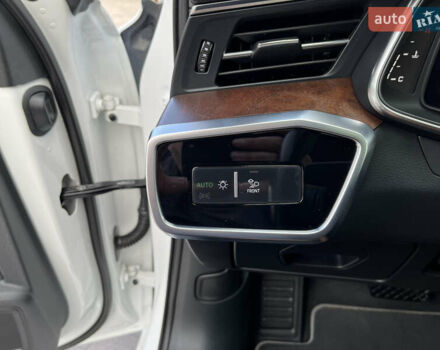 Ауди А6 2019 в Ивано-Франковске на Automoto.ua Белый Ауди А6, объемом двигателя 3 л и пробегом 140 тыс. км за 33900 $, фото 18 на Automoto.ua