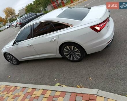 Ауді А6 2021 у Борисполе на Automoto.ua Білий Ауді А6, об'ємом двигуна 1.97 л та пробігом 77 тис. км за 39500 $, фото 8 на Automoto.ua