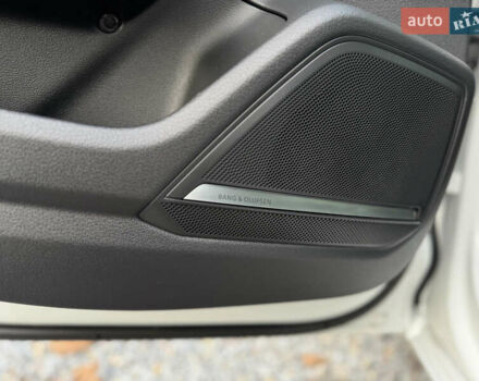 Білий Ауді А6, об'ємом двигуна 2 л та пробігом 56 тис. км за 30990 $, фото 38 на Automoto.ua