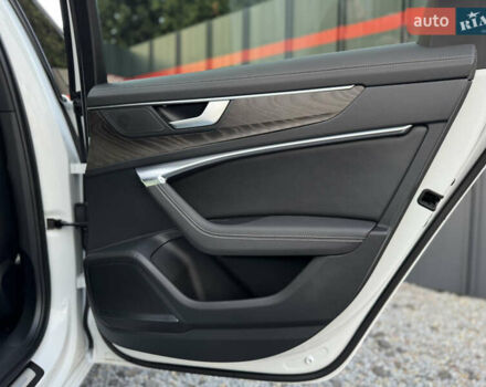 Білий Ауді А6, об'ємом двигуна 2 л та пробігом 56 тис. км за 30990 $, фото 44 на Automoto.ua