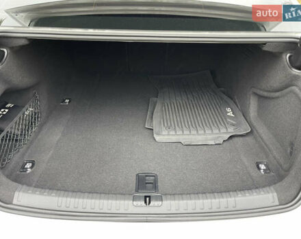 Білий Ауді А6, об'ємом двигуна 1.97 л та пробігом 63 тис. км за 42700 $, фото 66 на Automoto.ua