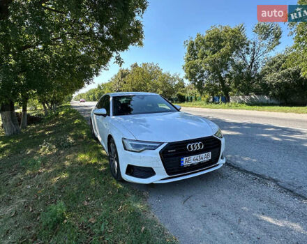 Белый Ауди А6, объемом двигателя 1.97 л и пробегом 28 тыс. км за 49000 $, фото 9 на Automoto.ua