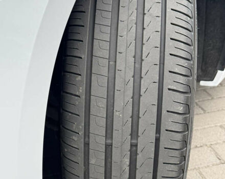 Белый Ауди А6, объемом двигателя 2 л и пробегом 24 тыс. км за 54000 $, фото 3 на Automoto.ua