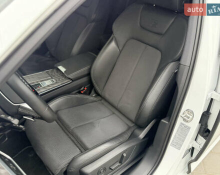 Білий Ауді А6, об'ємом двигуна 2 л та пробігом 90 тис. км за 44900 $, фото 24 на Automoto.ua