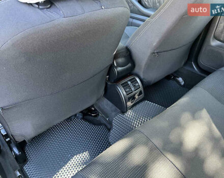 Білий Ауді А6, об'ємом двигуна 2.5 л та пробігом 375 тис. км за 5000 $, фото 21 на Automoto.ua