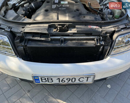 Білий Ауді А6, об'ємом двигуна 2.5 л та пробігом 375 тис. км за 5000 $, фото 13 на Automoto.ua