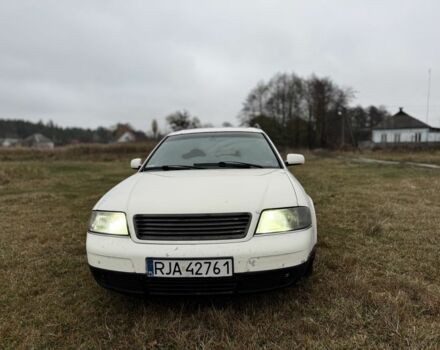 Белый Ауди А6, объемом двигателя 2.5 л и пробегом 300 тыс. км за 1650 $, фото 2 на Automoto.ua