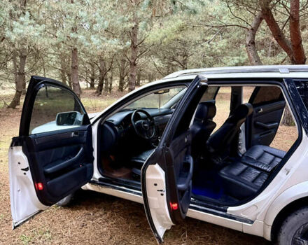 Белый Ауди А6, объемом двигателя 2.5 л и пробегом 255 тыс. км за 4700 $, фото 13 на Automoto.ua