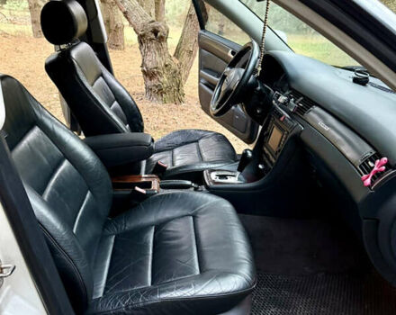 Белый Ауди А6, объемом двигателя 2.5 л и пробегом 255 тыс. км за 4700 $, фото 16 на Automoto.ua