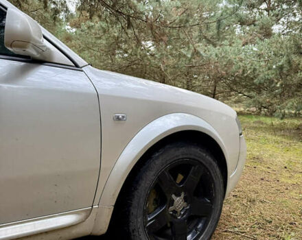 Белый Ауди А6, объемом двигателя 2.5 л и пробегом 255 тыс. км за 4700 $, фото 5 на Automoto.ua