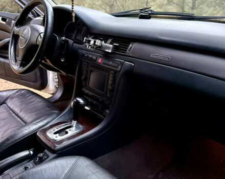 Белый Ауди А6, объемом двигателя 2.5 л и пробегом 255 тыс. км за 4700 $, фото 15 на Automoto.ua