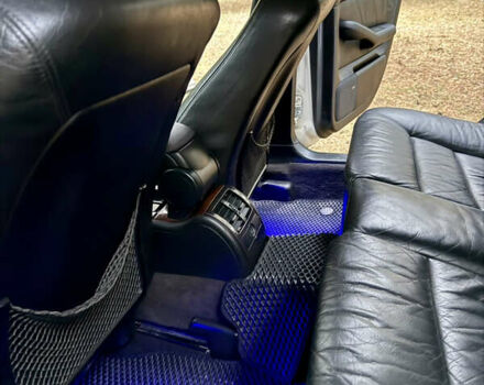 Белый Ауди А6, объемом двигателя 2.5 л и пробегом 255 тыс. км за 4700 $, фото 22 на Automoto.ua