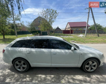 Белый Ауди А6, объемом двигателя 2.7 л и пробегом 280 тыс. км за 7400 $, фото 2 на Automoto.ua