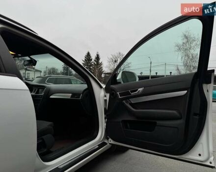 Білий Ауді А6, об'ємом двигуна 2 л та пробігом 334 тис. км за 7500 $, фото 52 на Automoto.ua