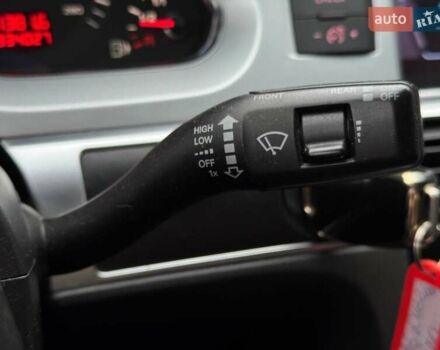 Білий Ауді А6, об'ємом двигуна 2 л та пробігом 334 тис. км за 7500 $, фото 22 на Automoto.ua