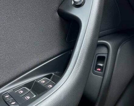 Белый Ауди А6, объемом двигателя 2 л и пробегом 390 тыс. км за 13000 $, фото 6 на Automoto.ua