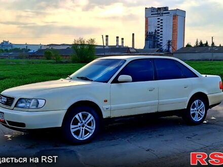 Ауди А6 1995 в Миргороде на Automoto.ua Белый Ауди А6, объемом двигателя 2 л и пробегом 303 тыс. км за 2499 $, фото 1 на Automoto.ua