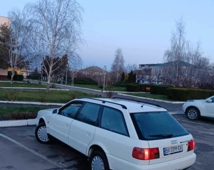 Білий Ауді А6, об'ємом двигуна 1.8 л та пробігом 300 тис. км за 3198 $, фото 1 на Automoto.ua