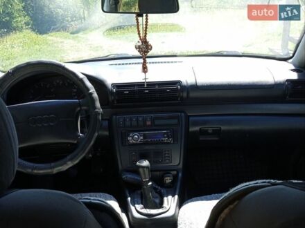 Білий Ауді А6, об'ємом двигуна 1.6 л та пробігом 300 тис. км за 3000 $, фото 1 на Automoto.ua