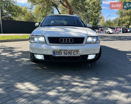 Белый Ауди А6, объемом двигателя 2.5 л и пробегом 375 тыс. км за 5000 $, фото 1 на Automoto.ua