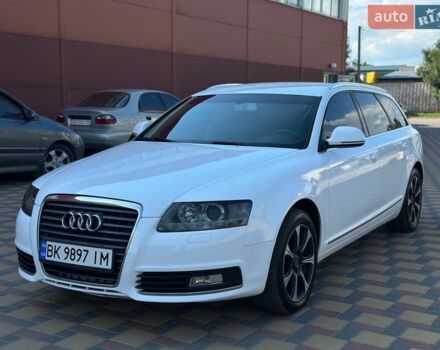 Белый Ауди А6, объемом двигателя 2.7 л и пробегом 219 тыс. км за 11000 $, фото 1 на Automoto.ua