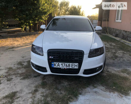 Белый Ауди А6, объемом двигателя 3 л и пробегом 275 тыс. км за 10700 $, фото 1 на Automoto.ua