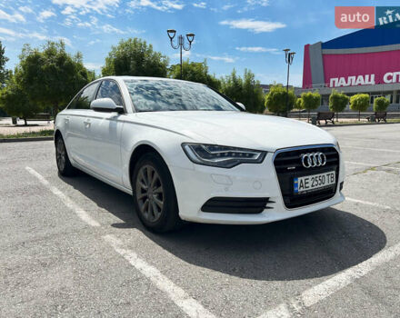 Белый Ауди А6, объемом двигателя 2.77 л и пробегом 175 тыс. км за 12500 $, фото 1 на Automoto.ua