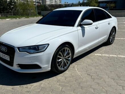 Белый Ауди А6, объемом двигателя 2 л и пробегом 150 тыс. км за 14000 $, фото 1 на Automoto.ua