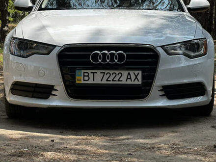Ауді А6 2012 у Миколаєві на Automoto.ua Білий Ауді А6, об'ємом двигуна 1.98 л та пробігом 163 тис. км за 11800 $, фото 1 на Automoto.ua