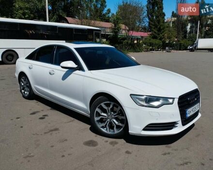 Белый Ауди А6, объемом двигателя 1.98 л и пробегом 186 тыс. км за 12000 $, фото 1 на Automoto.ua