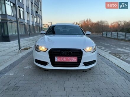 Белый Ауди А6, объемом двигателя 1.98 л и пробегом 146 тыс. км за 11600 $, фото 1 на Automoto.ua