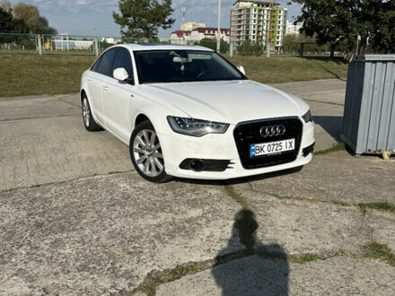 Белый Ауди А6, объемом двигателя 3 л и пробегом 138 тыс. км за 17000 $, фото 1 на Automoto.ua