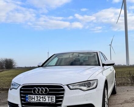 Білий Ауді А6, об'ємом двигуна 1.98 л та пробігом 257 тис. км за 11500 $, фото 1 на Automoto.ua