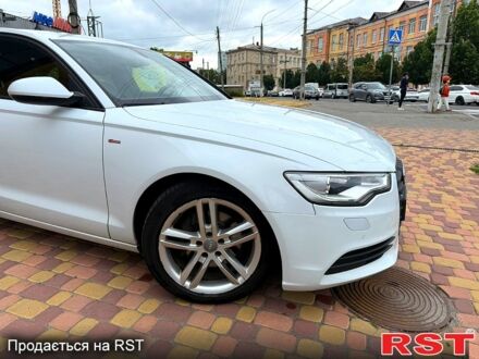 Белый Ауди А6, объемом двигателя 2 л и пробегом 263 тыс. км за 17000 $, фото 1 на Automoto.ua