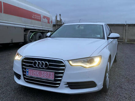 Белый Ауди А6, объемом двигателя 2 л и пробегом 235 тыс. км за 13500 $, фото 1 на Automoto.ua