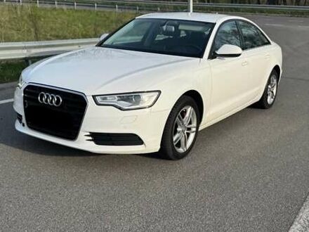 Белый Ауди А6, объемом двигателя 1.97 л и пробегом 366 тыс. км за 17800 $, фото 1 на Automoto.ua