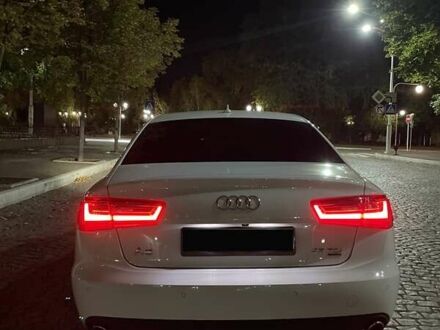 Ауди А6 2014 в Измаиле на Automoto.ua Белый Ауди А6, объемом двигателя 2.97 л и пробегом 191 тыс. км за 18888 $, фото 1 на Automoto.ua