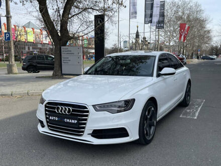 Ауди А6 2014 в Николаеве на Automoto.ua Белый Ауди А6, объемом двигателя 1.97 л и пробегом 117 тыс. км за 17999 $, фото 1 на Automoto.ua