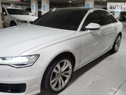 Ауди А6 2015 в Киеве на Automoto.ua Белый Ауди А6, объемом двигателя 1.97 л и пробегом 142 тыс. км за 23500 $, фото 1 на Automoto.ua