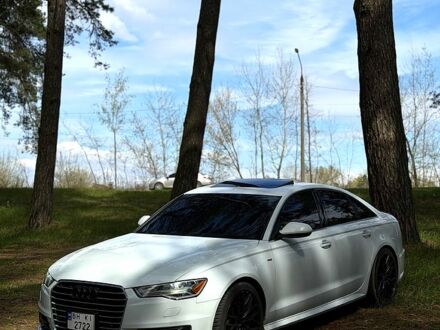 Білий Ауді А6, об'ємом двигуна 2 л та пробігом 165 тис. км за 16500 $, фото 1 на Automoto.ua