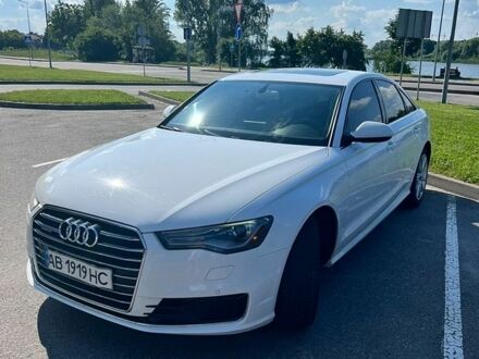 Белый Ауди А6, объемом двигателя 1.98 л и пробегом 174 тыс. км за 14950 $, фото 1 на Automoto.ua