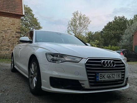 Ауди А6 2016 в Киеве на Automoto.ua Белый Ауди А6, объемом двигателя 2.97 л и пробегом 260 тыс. км за 19500 $, фото 1 на Automoto.ua
