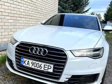 Белый Ауди А6, объемом двигателя 2 л и пробегом 237 тыс. км за 20000 $, фото 1 на Automoto.ua